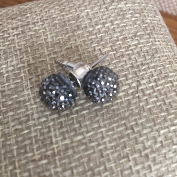 DONATED Carbon grey sparkly ball studs - Picture 2 of 6